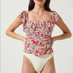 Astr Floral Pink Smocked Bodysuit Women’s Small Summer Ruffles Flowers